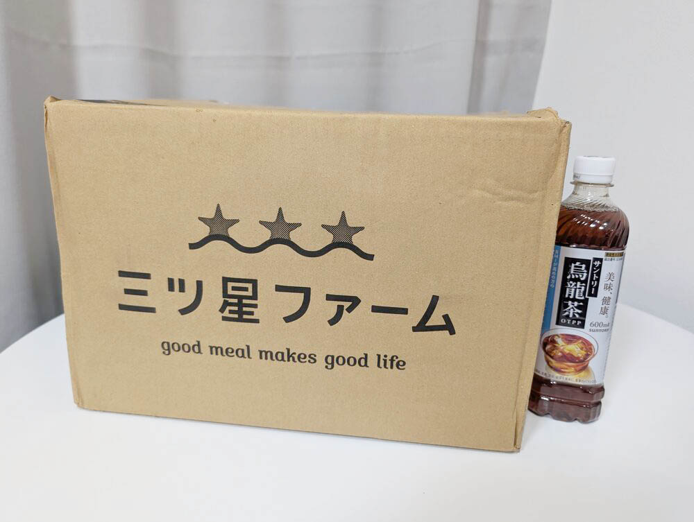 三ツ星ファームが実際に届いた様子(配送ダンボール)